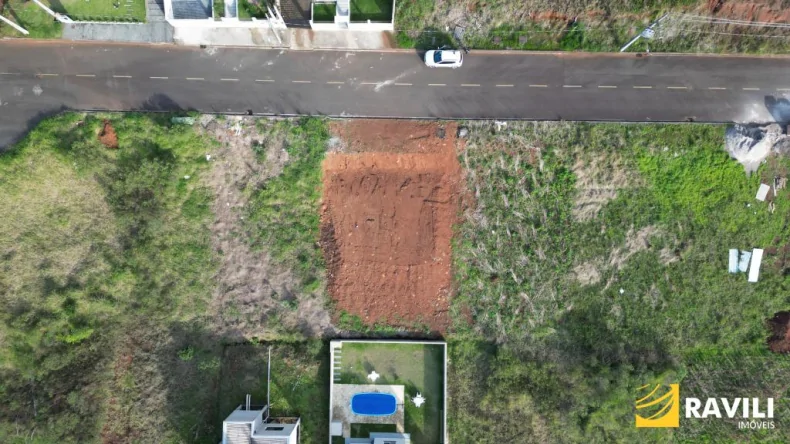 Terreno à Venda com 360m² no Loteamento Santini, Bairro das Nações!