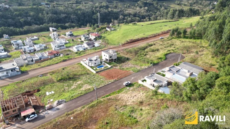 Terreno à Venda com 360m² no Loteamento Santini, Bairro das Nações!