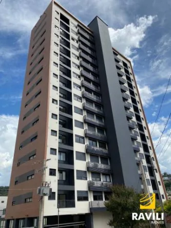 Apartamento Alto Padrão com 3 Suítes no Ed. Fenix para Locação!