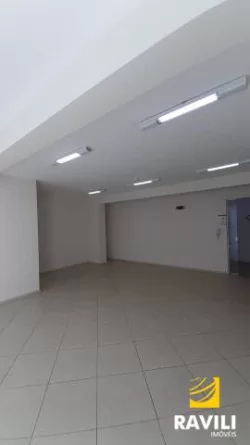 Ampla Sala Comercial para Venda 