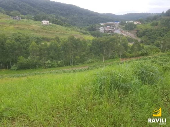 Terreno para Venda Medindo 741,00 m²