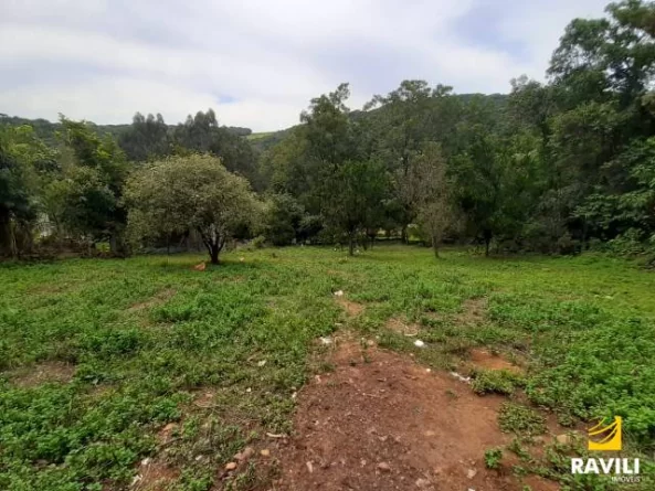 Terreno para a Venda 5752,43 m² na AV. Caetan
