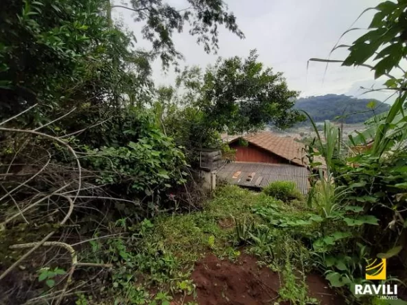 Vende-se Terreno no B. Menino Deus Joaçaba